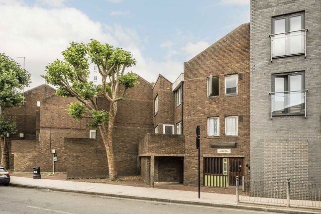 Devons Road, London E3 1 bed flat for sale