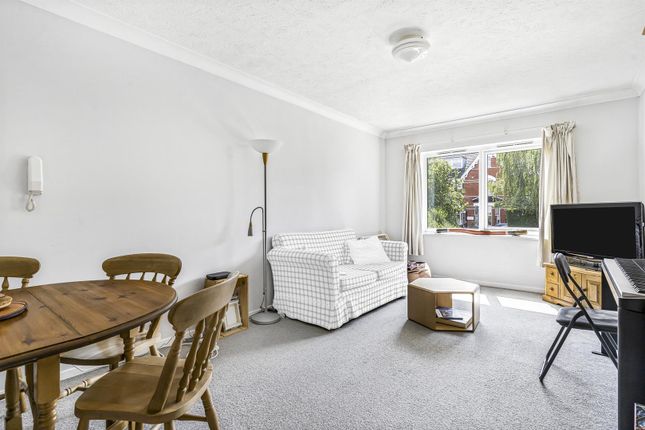 Overton Road, Sutton 1 bed apartment for sale