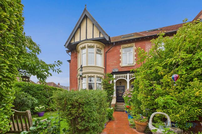 Cavendish Road,  Lytham St. Annes, FY8 7 bed semi