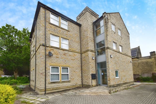 Wellington Crescent, Shipley BD18 2 bed apartment for sale