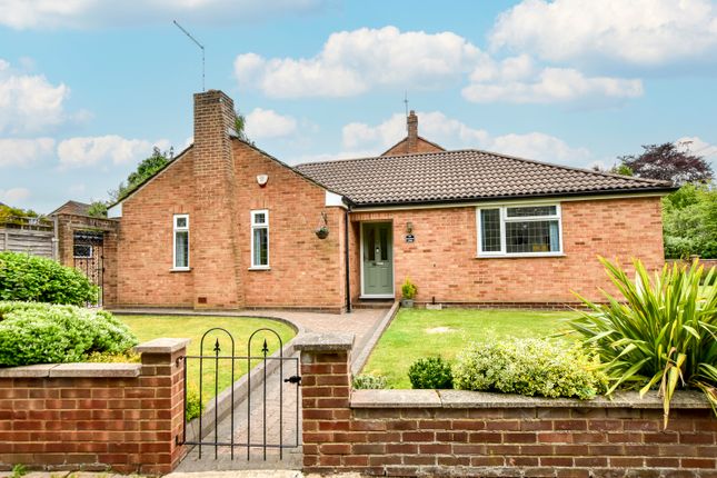 2 bedroom detached bungalow for sale
