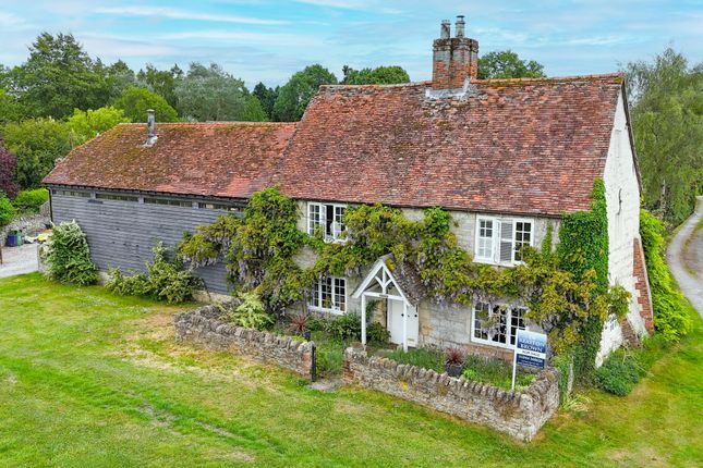 Stadhampton, Oxfordshire 5 bed detached house for sale