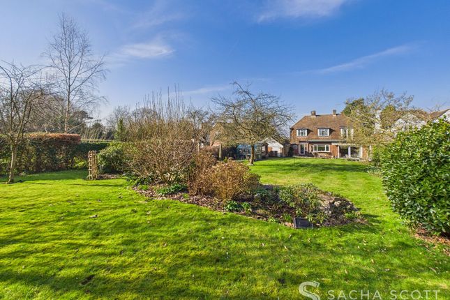 Beacon Way, Banstead, SM7 4 bed detached house for sale