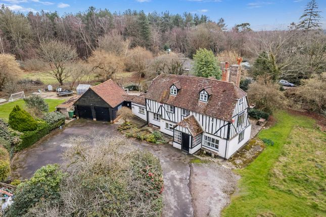 Half Moon Lane, Tudeley, TN11 5 bed detached house for sale