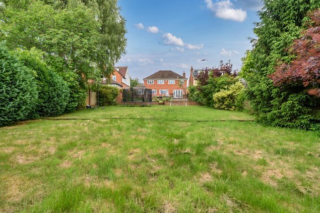 Victoria Road, Reading RG10 5 bed detached house for sale