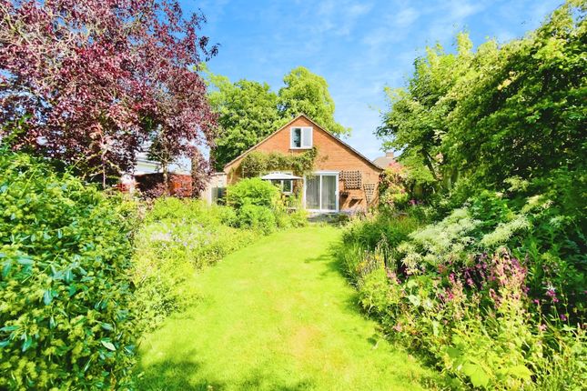 Barkby Road, Queniborough, LE7 3 bed detached bungalow for sale