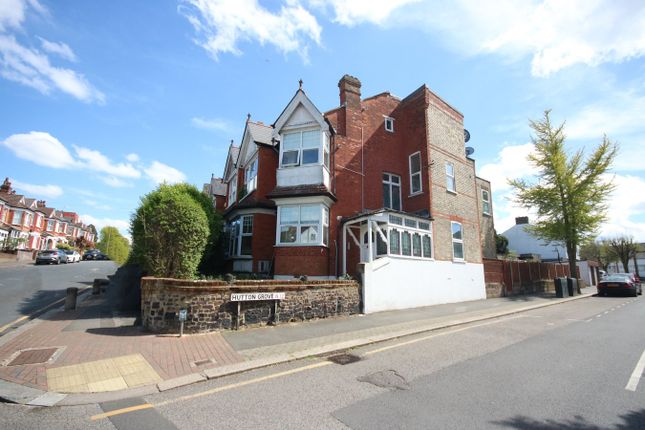 Nether Street, North Finchley, N12 7 bed house for sale