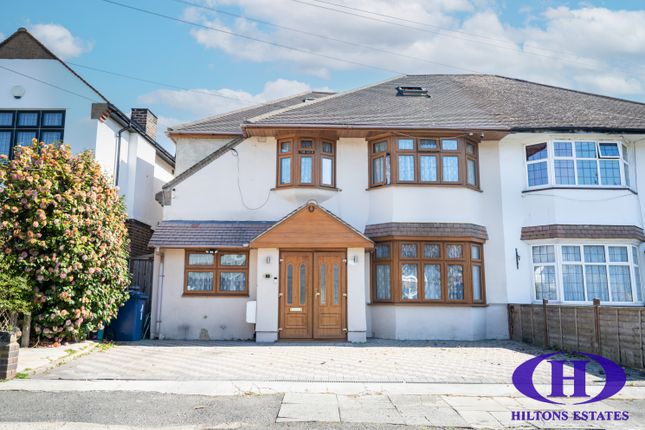 Stour Avenue, Norwoodgreen, Southall 6 bed semi