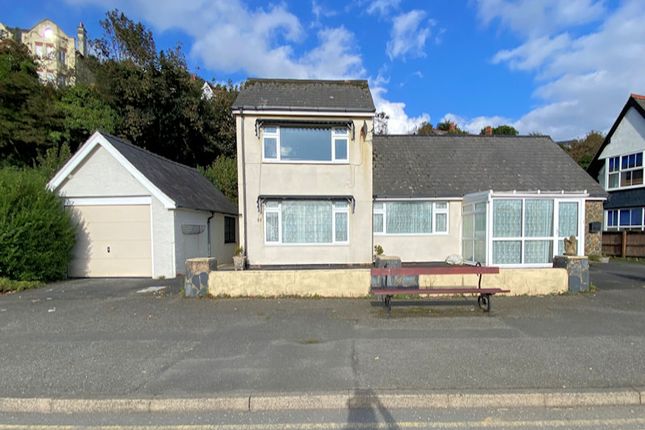 2 bedroom detached house for sale