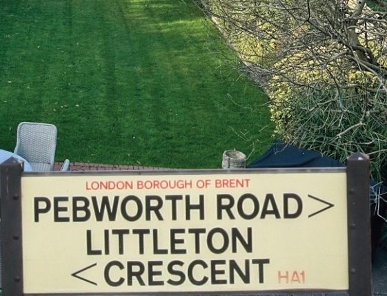 1 bed detached house