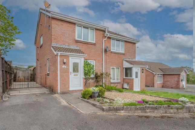 Open Hearth Close, Pontypool NP4 2 bed semi