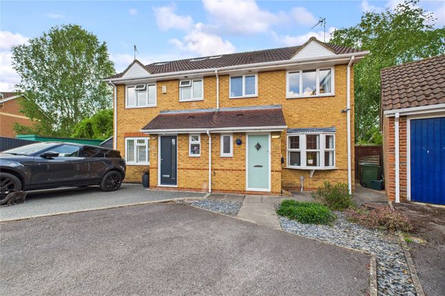 Woodfield Way, Theale, Reading... 3 bed semi
