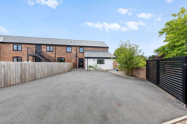 Moss Lane, Over Tabley, WA16 2 bed semi