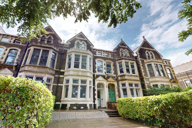 5 bedroom house for sale