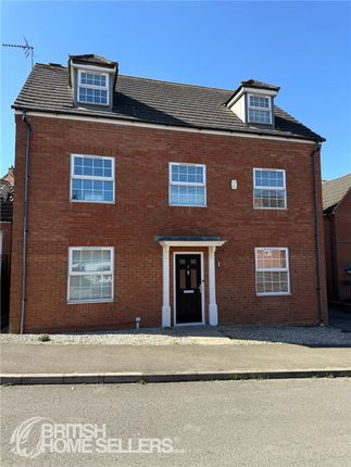 6 bedroom detached house for sale