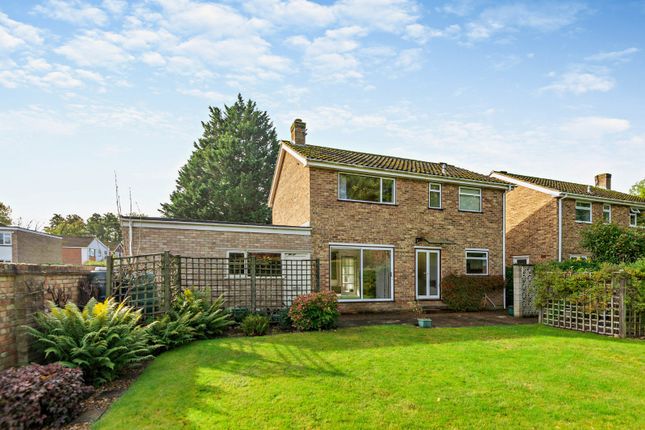 Pike Close, Marlow, Buckinghamshire 3 bed detached house for sale