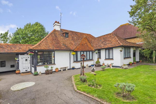 4 bedroom detached bungalow for sale