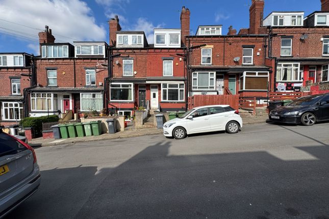 Elsham Terrace, Burley, Leeds, LS4 2 bed terraced house for sale