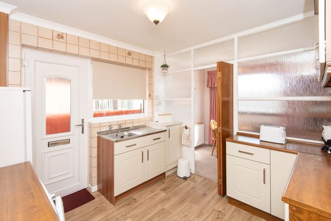 Beeley Close, Chesterfield S43 3 bed detached bungalow for sale