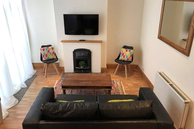 5 bedroom terraced house for sale