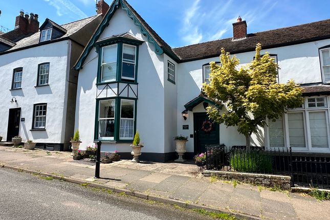 5 bedroom terraced house for sale
