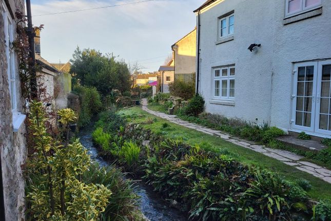 3 bed semi-detached house