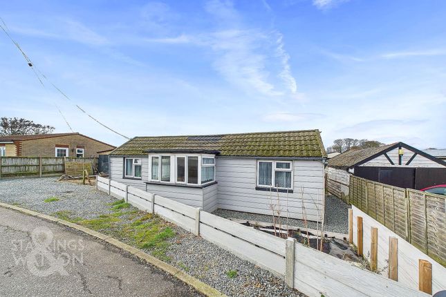 The Glebe, Hemsby, Great Yarmouth 2 bed detached bungalow for sale