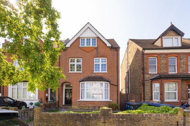 The Park, Ealing, W5 2 bed flat for sale