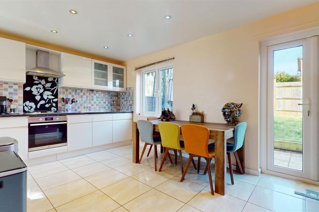 Innholder Court, Neath Hill, Milton... 3 bed semi