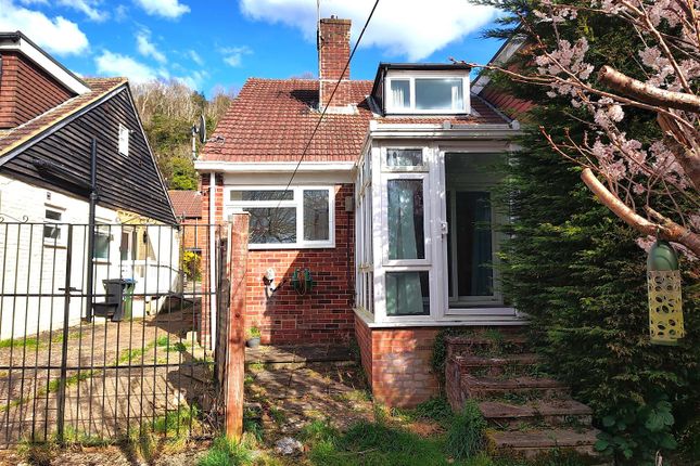 2 bedroom semi-detached bungalow for sale