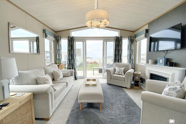 Newgale, Haverfordwest 3 bed park home for sale