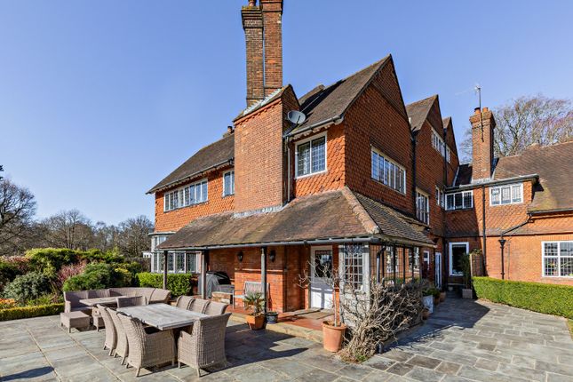 Burrows Cross, Shere, Guildford 6 bed house for sale