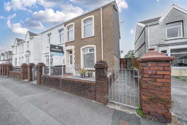 3 bed semi-detached house