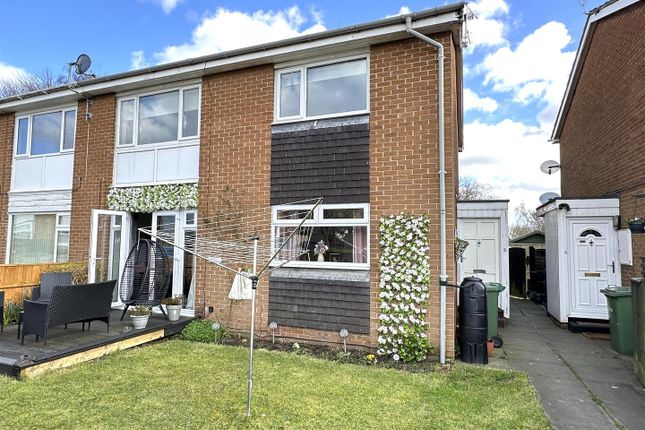 Penshaw Court, Billingham TS23 3XB 2 bed flat for sale