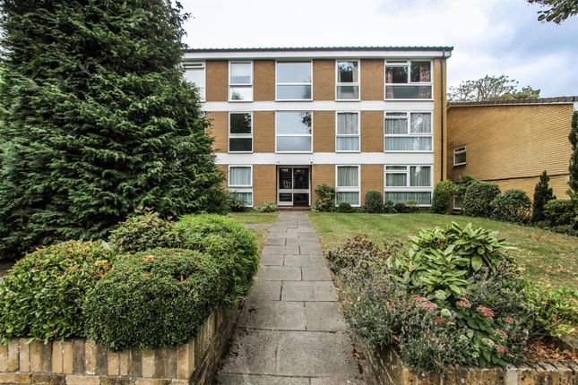 Brambledown Road, Wallington SM6 1 bed flat for sale