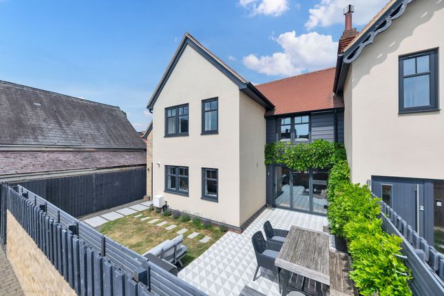 Church Street, Biggleswade SG18 2 bed end of terrace house for sale
