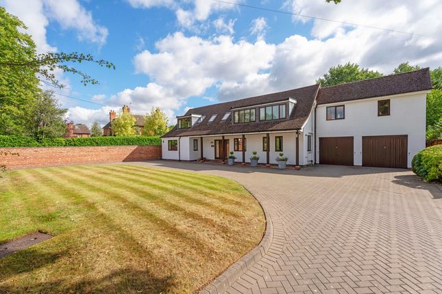 6 bedroom detached house for sale