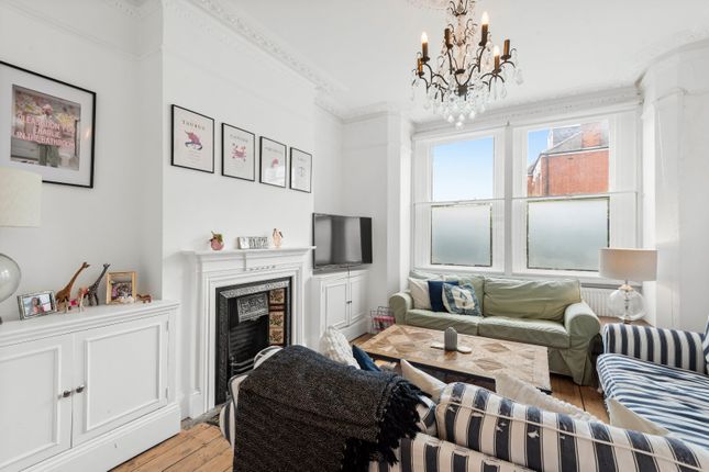 Munster Road, Fulham, London 4 bed terraced house for sale