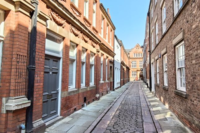 Bishop Lane, Hull HU1 2 bed flat for sale