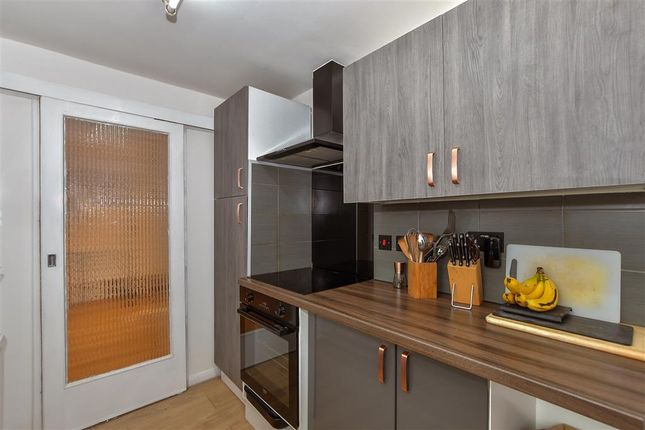 Windmill Hill, Wrotham Heath... 2 bed semi