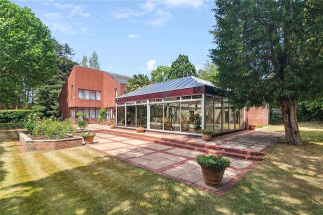 The Close, London, N20 5 bed detached house for sale
