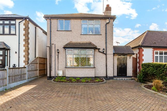 Westland Avenue, Hornchurch, RM11 3 bed detached house for sale