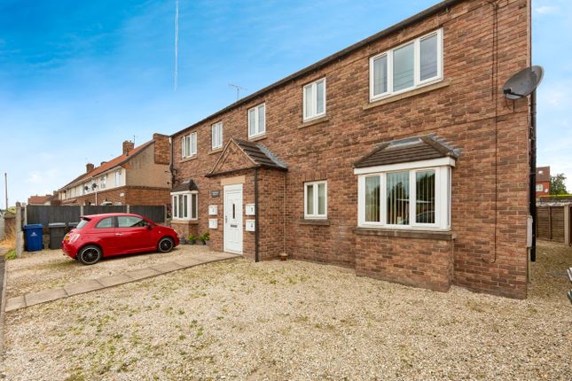 Beech Road, Doncaster DN3 2 bed flat for sale