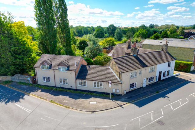 Somersham, Huntingdon, PE28 7 bed semi