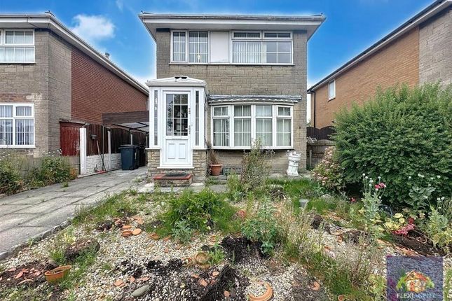 Bowling Green Close, Southport PR8 3 bed detached house for sale