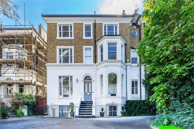 Richmond Road, Twickenham, TW1 2 bed apartment for sale