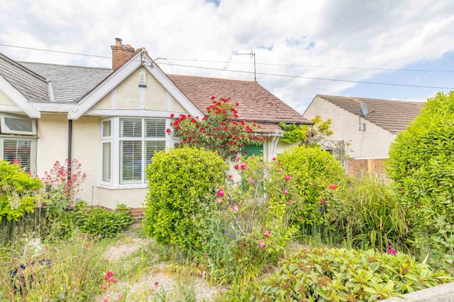 Ethelbert Road, Faversham, Kent, ME13 2 bed bungalow for sale