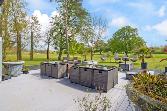 Crafton, Leighton Buzzard, LU7 5 bed detached house for sale