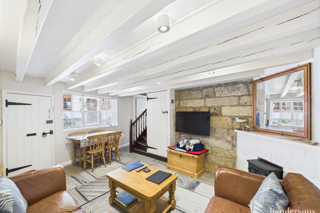 2 bedroom cottage for sale