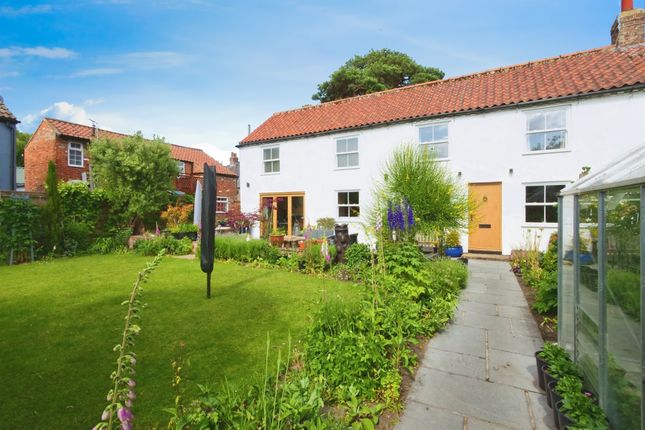 5 bedroom cottage for sale